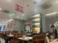 -八合里潮汕鲜牛肉火锅(上海汇智广场店)