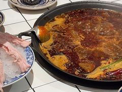 -旧街市鲜货老火锅(大光路店)