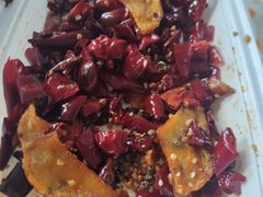 -扒虾小妹儿麻辣海鲜(宏图街店)