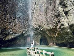 -雁荡山三折瀑景区