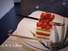草莓西瓜蛋糕-双风车咖啡馆 Twin Windmills(六道口店)