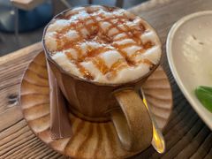 -Common Table · Brunch & Coffee