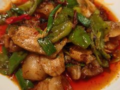 -渝信川菜 · 川味家常菜(财富购物中心店)