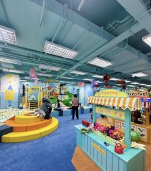 -莫莉幻想儿童乐园(绍兴金帝银泰城店)