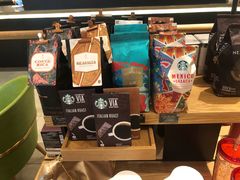 -星巴克臻选(北京银泰店)