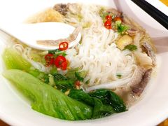 -甘掌门·化州驰名牛杂粉(越秀店)