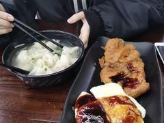 鲜肉小馄饨-上味馆南翔小笼(真金路店)