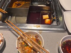 -海底捞火锅(关山保利店)