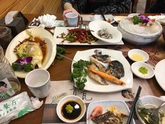 -青瓦餐厅·生鱼片·韩园烤肉(西塔店)