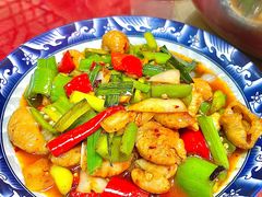 -何哥鲜鱼餐厅(龙湖花园店)