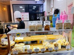 面包甜点陈列柜-陳磊蛋糕(巴黎店)