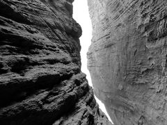 -天山神秘大峡谷