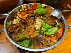 牛肝菌炒饭-老滇山寨•云南特色菜•地方菜•民族风情歌舞表演(金碧店)