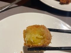 榴莲酥-万荟轩海鲜·粤式点心自助餐厅(蓝海风万怡酒店)