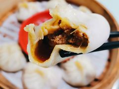蟹黄汤包-食惠里小笼包面馆(越秀店)