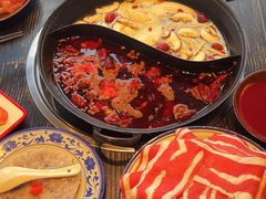 -冯校长老火锅(中联广场店)