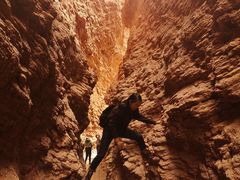 -天山神秘大峡谷