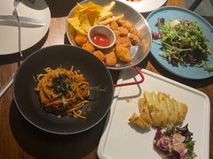 -百好乐宠物友好餐厅(朝外大街店)