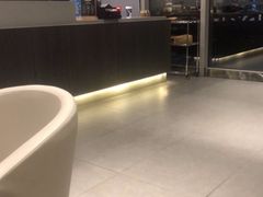 -瑞幸咖啡(杭州绿地中央店)