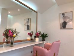 -BULB STUDIO 巴柏明星发型工作室