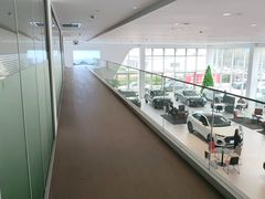 -上海冠松华奥奥迪4S店(张江店)