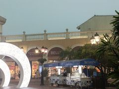 -佛罗伦萨小镇广佛名品奥特莱斯(疏港路店)