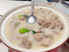 荔浦芋头炖排骨-萃華楼(王府井店)