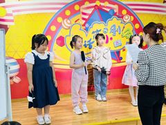 -蓝话筒·少儿成人演讲口才·主持朗诵·戏剧表演(大华第一坊店)
