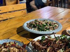 -超越海鲜屋(飞龙物业店)