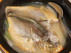 百秒黄花鱼-莆田餐厅PUTIEN(深圳湾万象城家宴店)