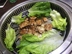 松版肉-意成料理