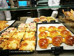 -星巴克(港汇1号办公楼店)