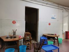 大堂-学街秀兰麻辣烫