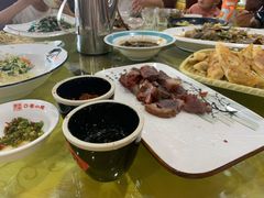 -乔家小院•本地小海鲜•非遗驴肉(万年泉路店)