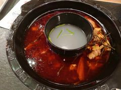 -重庆烧鸡公火锅(簋街店)
