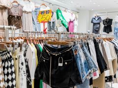 -广州白马服装市场