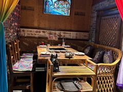 -老牌坊云南鱼豆花火锅(嵩山店)