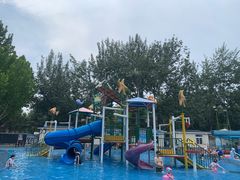 -青年湖公园水上世界
