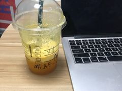 -星巴克(宏汇国际广场店)