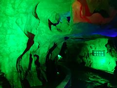 -泰安地下龙宫景区