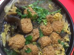 丸子青菜煲-万和春排骨砂锅米饭(湖北路店)