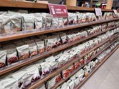 -七鲜超市(瑞虹天地太阳宫店)