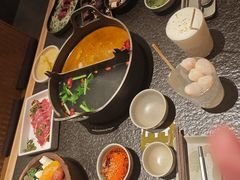 -三出山火锅(南京万象天地店)