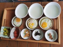 -喜洲吧·江畔老船厂·庭院餐厅(喜临院店)