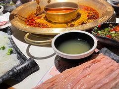 -哥老官重庆美蛙鱼头(五角场合生汇店)