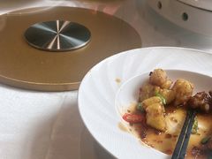 -东豪园林海鲜酒家(南港路辅路店)