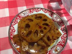 -辣小鲜·南昌大排档(船山路店)