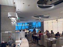 -广州塔卢特斯法国旋转餐厅