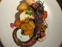 -LESCEDARS Brasserie Bistro香柏树