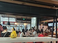 -肯德基(虹桥高铁店)